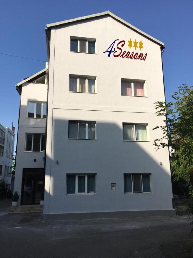 4 Seasons Apartments Bistriţa 外观 照片