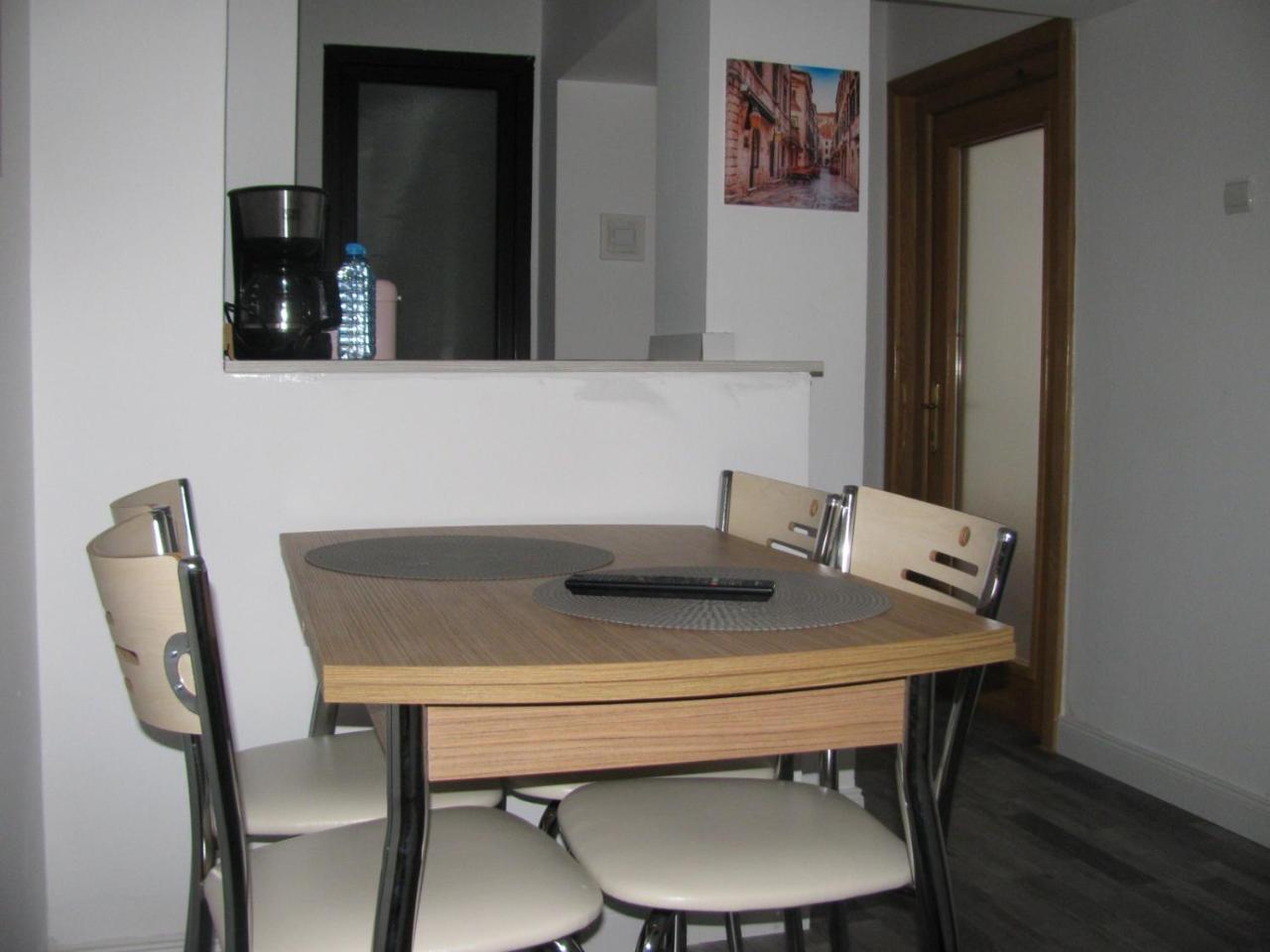 4 Seasons Apartments Bistriţa 外观 照片